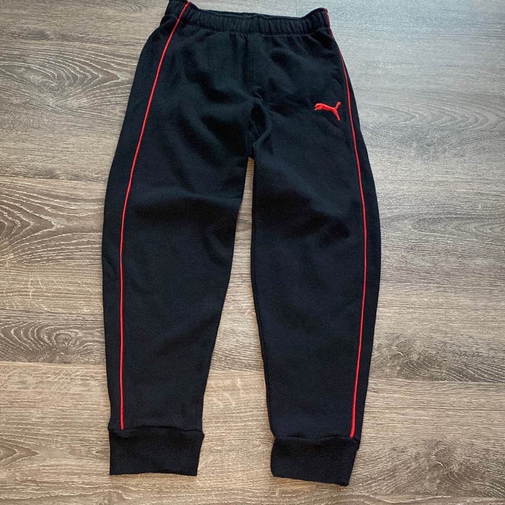 🖍(4/$15)🖍 PUMA Boys Black Fleece Lined Jogger Pants, Size M